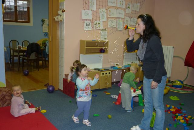 seminář a hlídání 22.11.2010 013