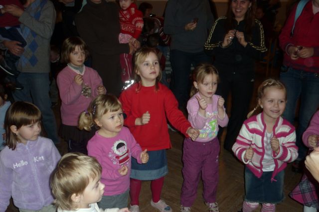 první Mikulášský bál r.2010 178