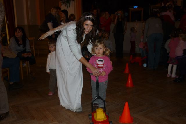 první Mikulášský bál r.2010 266