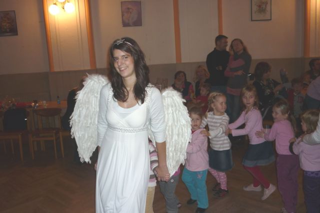 první Mikulášský bál r.2010 281