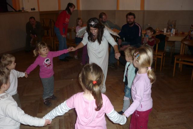 první Mikulášský bál r.2010 311