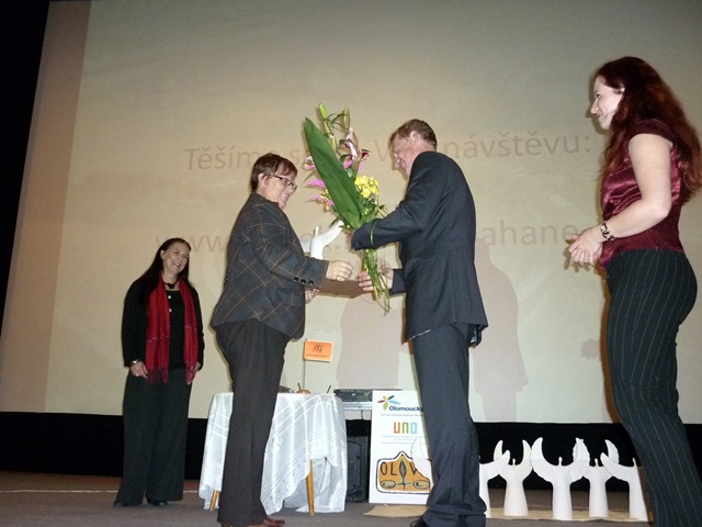 ocenění-zámek 18.10.2011 kino Metropol 034